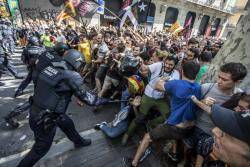 Càrregues policials a les Rambles de Barcelona durant el 29 de setembre del 2018. Foto: Victor Serri / Directa