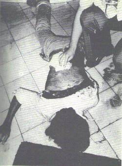 1978 Gustau Muñoz, jove de 16 anys militant del PCE(i), és assassinat a Barcelona per la policia secreta durant la Diada