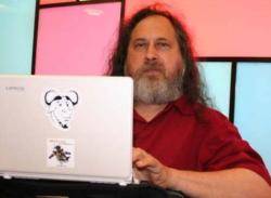 1983 Richard Stallman inicia el projecte GNU, antecedent de Linux