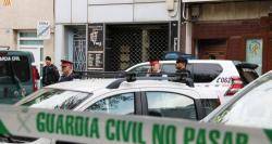 Agents de la Guàrdia Civil i els Mossos d'Esquadra en l'operatiu per detenir nou independentistes a Sabadell. Foto: Norma Vidal / ACN / Mèdia.cat