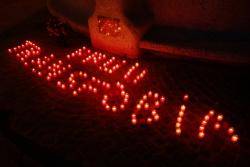 1991 Sònia Rescalvo, una dona trans, és assassinada al Parc de la Ciutadella per un grup d'skins d'ideologia neonazi