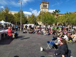 Carles Castellanos ponent a la xerrada "El Rei com a pilar fonamental del règim del 78" a l'Acampada Universitària