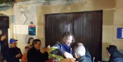 Centenars de persones reben Txevi Buigas a  Folgueroles