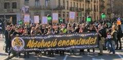 Mobilització a Barcelona per demanar l'absolució dels encausats per encadenar-se al TSJC