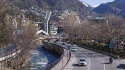 Andorra anuncia el cessament de totes les activitats laborals de risc