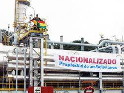 2005 Bolívia aprova la llei nacionalitzadora d'hidrocarburs