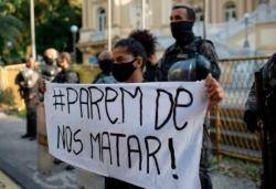 Protesta contra la policia militar de Brasil (Imatge: kaos en la red)