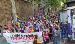 31-M: Mobilitzacions contra la transfòbia i a favor de la llei trans amb el lema "defensem els drets trans"