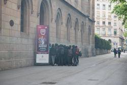 El moviment estudiantil ocupa els rectorats de la UB i l'UdG exigint als rectors que signin el Compromís contra la crisi educativa