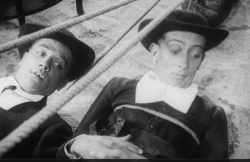 Salvador Dalí (dreta) i Jaume Miravitlles (esquerra) al film Un chien andalou