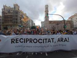 Decidim encapçala el clam per la reciprocitat a la manifestació del 9 d'Octubre