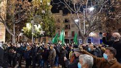 Protesta a Vila-seca contra l'obligatorietat d'impartir el 25% de les classes en castellà