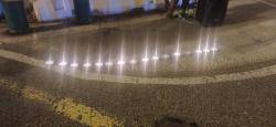 Meridiana Resisteix ret un emotiu homenatge a les víctimes dels atemptats de Barcelona i Cambrils