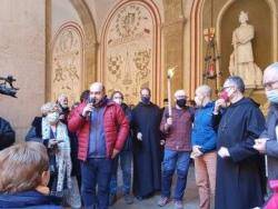 La 53a renovaci&oacute; de la Flama de la Llengua arriba a Montserrat