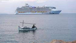 Cinc creuers al port de Palma desembarquen més de 16.000 nous turistes (Arxiu)