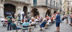 Acte de suport a la plaça del Vi de Girona