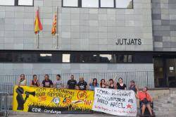 Tomàs Sayes va ser detingut ahir acusat per les protestes de suport a Pablo Hasél. Concentració de suport als jutjats de la Seu