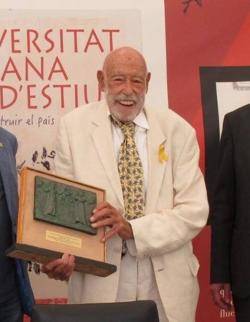 Ha mort l'històric del catalanisme Josep Espar Ticó: entrega del Premi Canigó el 2020. FOTO: Amics de la Bressola