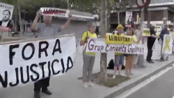 Plaça d'Enriqueta ((Eixample esquerra): De les 20:30h a 21h. Col·lectiu Enriqueta Gallinat, @E_Gallinat