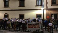 La Plataforma Aturem Hard Rock protesta a Tarragona contra el Pla Director Urbanístic