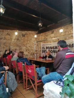 Presentació del llibre "Llengua Viva" al Casal Independentista El Forn de Girona