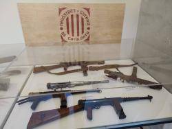 Mostres de la pistola metralladora Laborda i Fonbernat. Fabricades a Olot per Indu?stries de Guerra de Catalunya. Museu La retirada de Camprodon