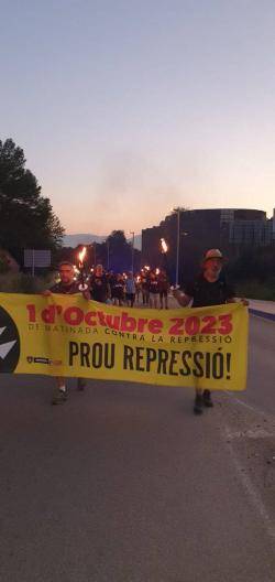 Marxes matineres en direcció a la Model