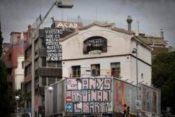 Els Mossos desallatgen la Ruïna i el Kubo a la Bonanova de Barcelona, tot i la resistència