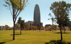 Sobre la inauguració del Parc de les Glòries Catalanes