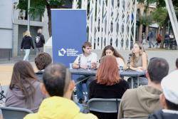 6 blocs de Vilassar de Mar denuncien males praxis, problemes amb els subministraments i preus abusius per part de la propietat