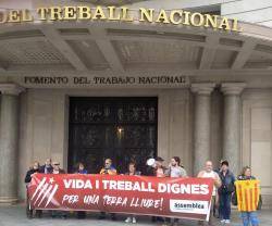 Treballadors per la Independència de l'ANC s'han concentrat davant del Foment del Treball