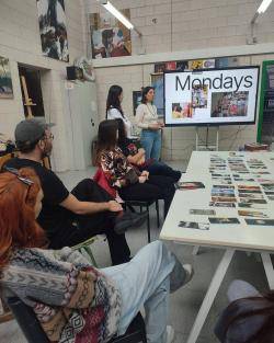 Un mural participatiu impulsat per estudiants de La Llotja farà visible la violència urbana contra les dones
