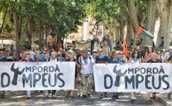 Mobilització a Figueres en defensa del territori i contra lespeculació