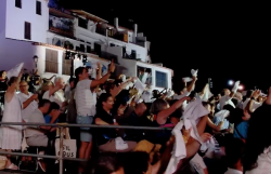 "El meu avi" ressona a Calella de Palafrugell com a desafiament popular