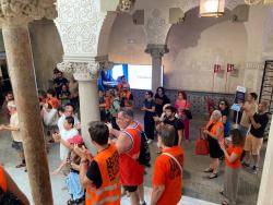 Un centenar de persones ocupen el Palau Macaya per exigir una negociació col·lectiva en la lluita per l?habitatge públic