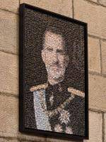 Girona penja la foto de Felip VI al ple amb un mosaic de l1-O i fa diverses accions de protesta a la ciutat