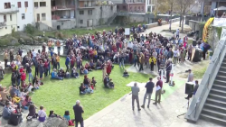 Mobilització a Camprodon contra el telefèric de Vallter amb suport de Kylian Jornet
