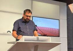 Dani Cornellà carrega contra lampliació de laeroport del Prat i reclama prioritzar habitatge i serveis públics