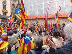 LANC planta cara al 6-D amb la jura de les constitucions catalanes