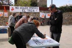 "Defensem el Tren de l?Empord&agrave;" engega una campanya de signatures contra el trasllat de l?estaci&oacute; de Figueres