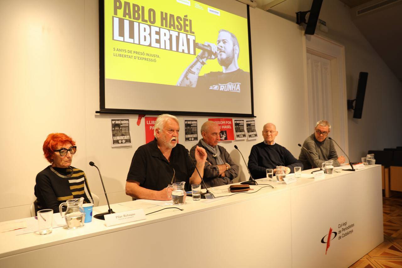 200 professors d?arreu del m&oacute;n reclamen la llibertat de Pablo Has&eacute;l