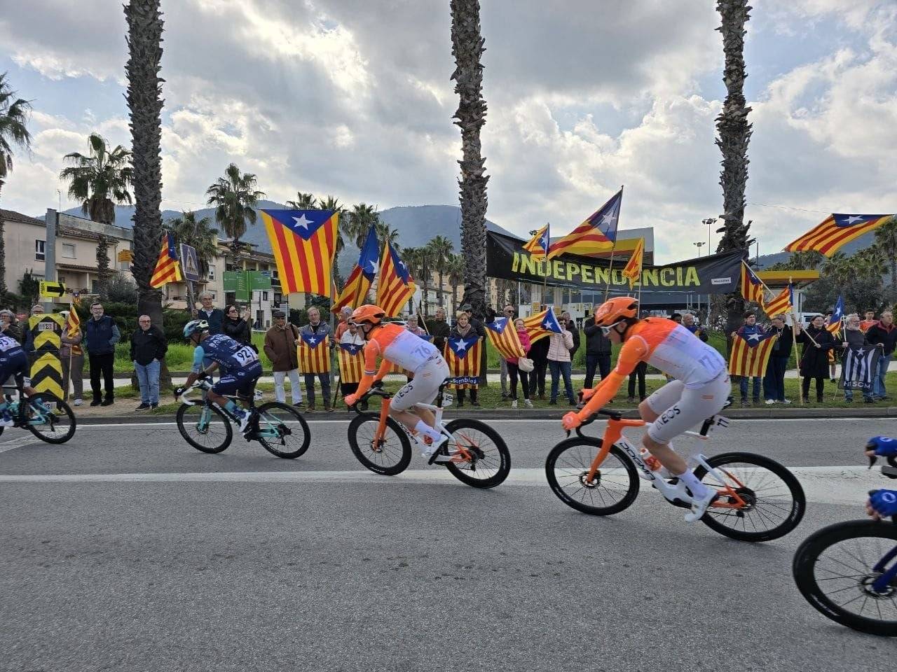 Entre Evenepoel i Godon a Sant Feliu de Gu&iacute;xols
