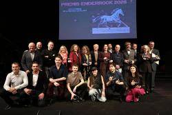 Foto de fam&iacute;lia dels premiats. Foto: Pau L&oacute;pez