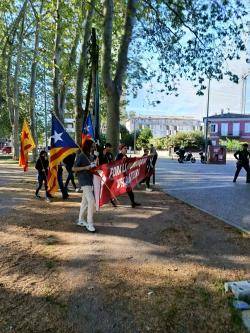 Acci&oacute; antimon&agrave;rquica contra la pres&egrave;ncia militar a l�Expojove de Girona