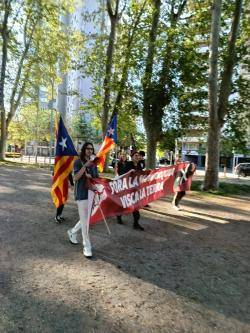 Acci&oacute; antimon&agrave;rquica contra la pres&egrave;ncia militar a l�Expojove de Girona