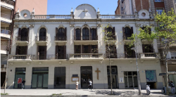 La Plataforma Salvem la Uni&oacute; Cooperatista Barcelonesa demana la mediaci&oacute; del Papa per recuperar l�edifici de la UCB