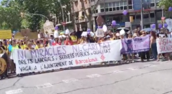 Milers de docents es manifesten a Barcelona i mantenen la pressi&oacute; sobre Educaci&oacute;