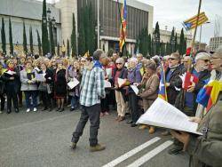 El col&middot;lectiu Poble que Canta denuncia l'expulsi&oacute; dels cantaires de la cerim&ograve;nia papal a la Sagrada Fam&iacute;lia
