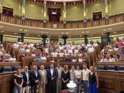 El Congr&eacute;s espanyol rep infants sahrau&iacute;s de "Vacances en Pau" mentre mant&eacute; el suport al pla marroqu&iacute;