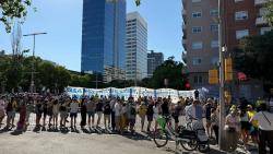 El Sindicat d'Habitatge de l'Eixample denuncia la turistificaci&oacute; coincidint amb l'arribada del Tour de Fran&ccedil;a